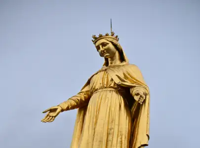 basilique notre dame de fourvière lyon marie toits christelle lefresne