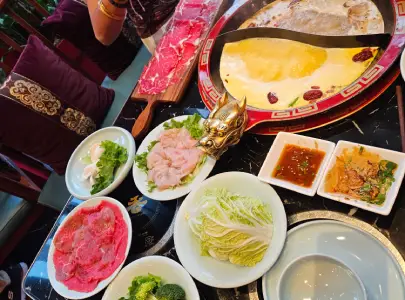 the x pot restaurant fondu chinoise platsn christelle lefresne