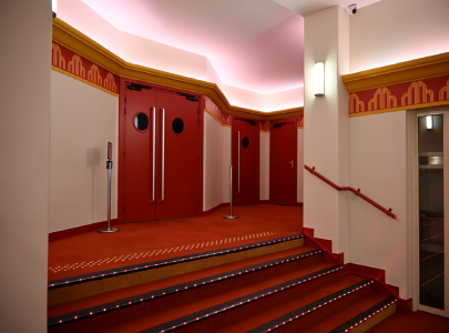 théâtre fontaine visite entrée à la salle christelle lefresne