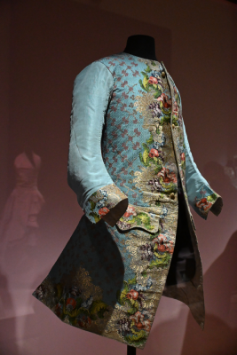 la mode au xviiième siècle palais galliera un héritage fantasmé mode paris christelle lefresne (11)