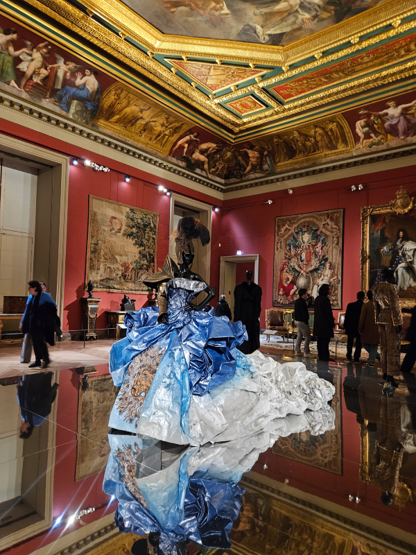 louvre couture exposition mode paris christelle lefresne