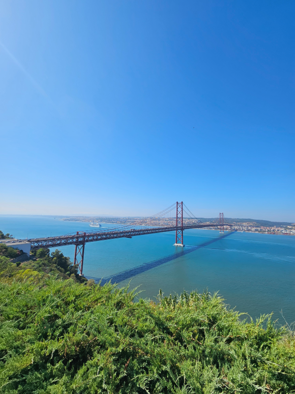pont 25 avril christ roi visite lisbonne christelle lefresne