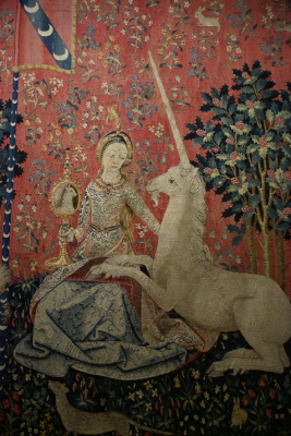 licornes musée cluny exposition paris le mondé médiéval imaginaire oeuvres christelle lefresne (10)