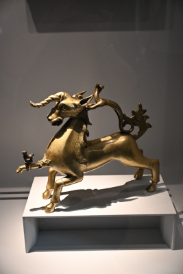 licornes musée cluny exposition paris le mondé médiéval imaginaire oeuvres christelle lefresne (6)