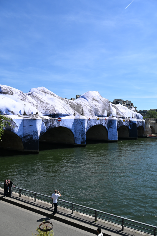 la caverne du pont neuf oeuvre ephémère hommage paris jr christelle lefresne (1)