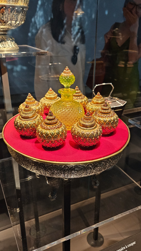 la mode en majesté haute couture et tradition à la cour de thaïlande paris mad mode nn christelle lefresne (8)
